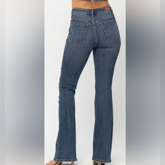 JUDY BLUE Sz 18 Distressed Mid Wash Flare Bottoms High Rise Jeans - Picture 2 of 14